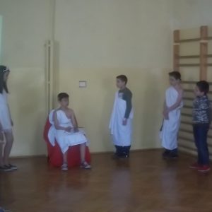Syzyf w otoczeniu Hadesa i Hermesa